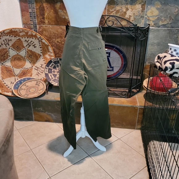 NESI AG 2 tone GREEN CARGO PANTS nwt  SZ XL - Picture 2 of 7